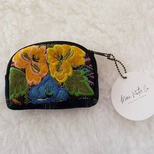Small Coin Purse with Flowers -  Guatemala